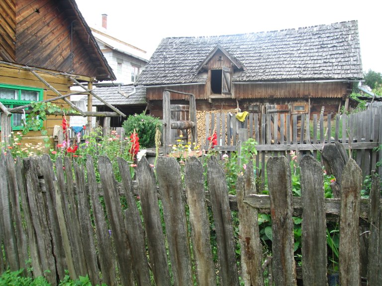 Maramuresch / Maramures, Holzhaus / casa de lemn